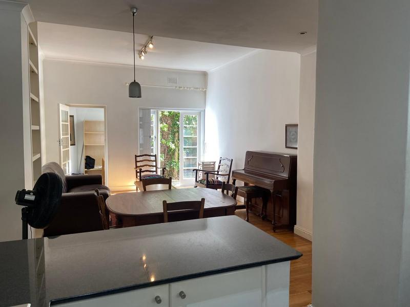 To Let 1 Bedroom Property for Rent in Tamboerskloof Western Cape